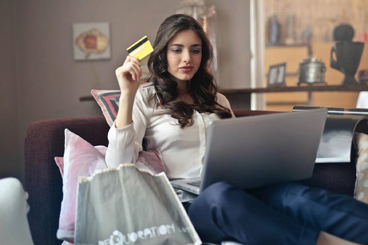 Creating a Budget for Online Shopping: Tips for Smart Spending