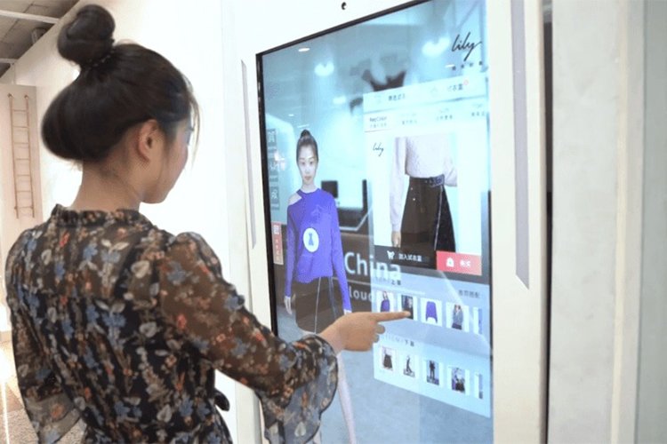 Virtual Fitting Rooms: Are They the Future of Online Fashion Shopping?