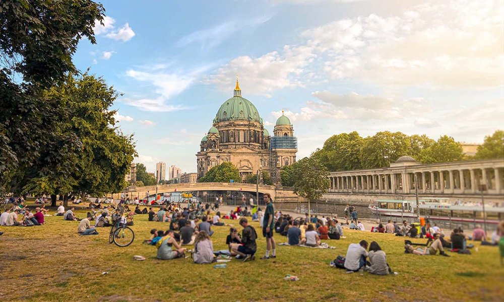 Travel Tips on a Budget: How to Experience Berlin Without Breaking Your Bank Account